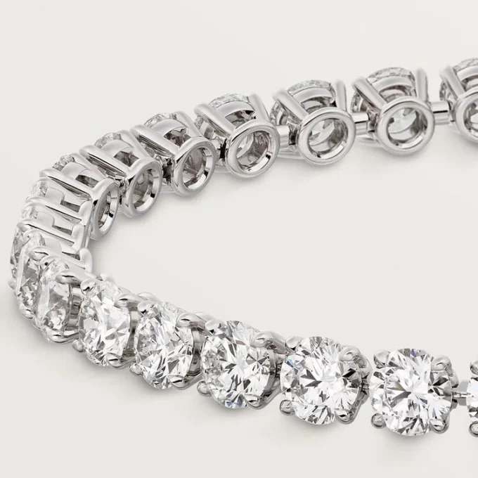 Lignes Essentielles Bracelet, Brilliant-Cut Diamonds