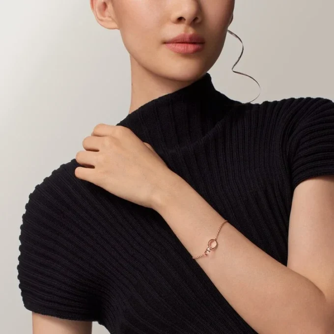 Love Bracelet, on Chain