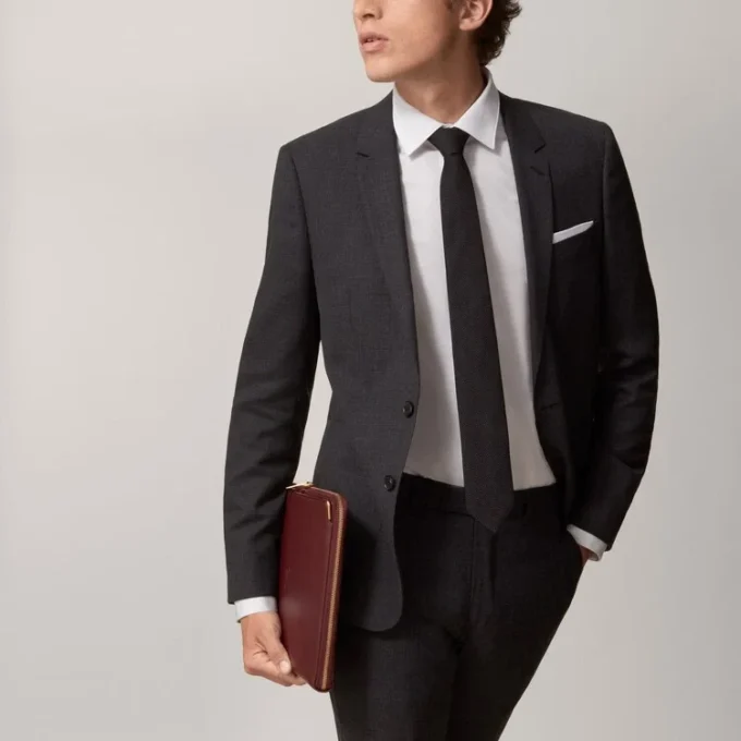 Portfolio, Must De Cartier – Burgundy Calfskin, Golden Finish – Cartier